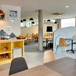 Ibis Styles Clermont Ferrand Sud La Pardieu 3*