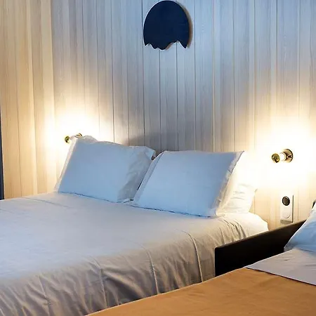 Kyriad Clermont-ferrand-sud - La Pardieu 3* クレルモン・フェラン