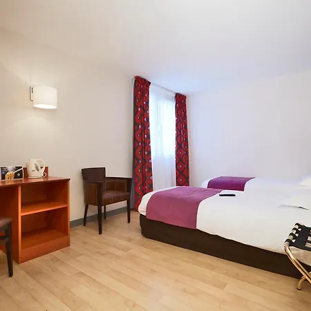 Kyriad Clermont-ferrand-sud - La Pardieu 3*