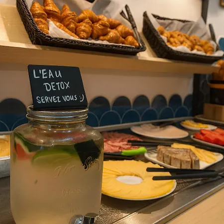 Kyriad Clermont-ferrand-sud - La Pardieu ホテル クレルモン・フェラン