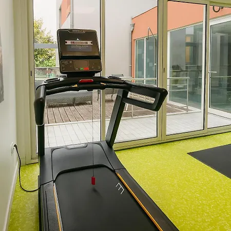 Hotell Kyriad Clermont-ferrand-sud - La Pardieu