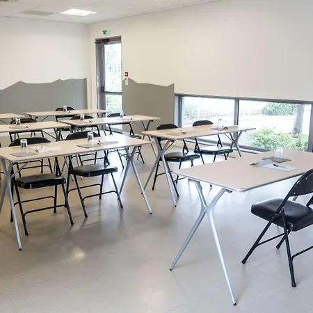 Kyriad Clermont-ferrand-sud - La Pardieu