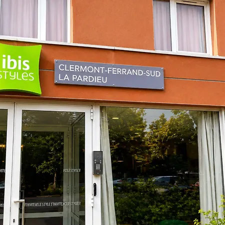 Ibis Styles Ferrand Sud La Pardieu 호텔 3*