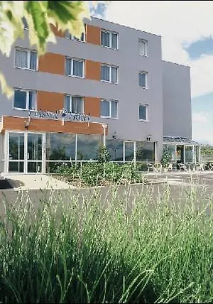 Ibis Styles Ferrand Sud La Pardieu 호텔