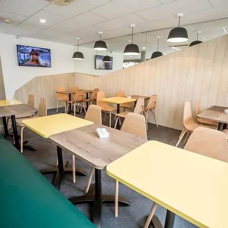 Hotell Kyriad Clermont-ferrand-sud - La Pardieu Clermont-Ferrand