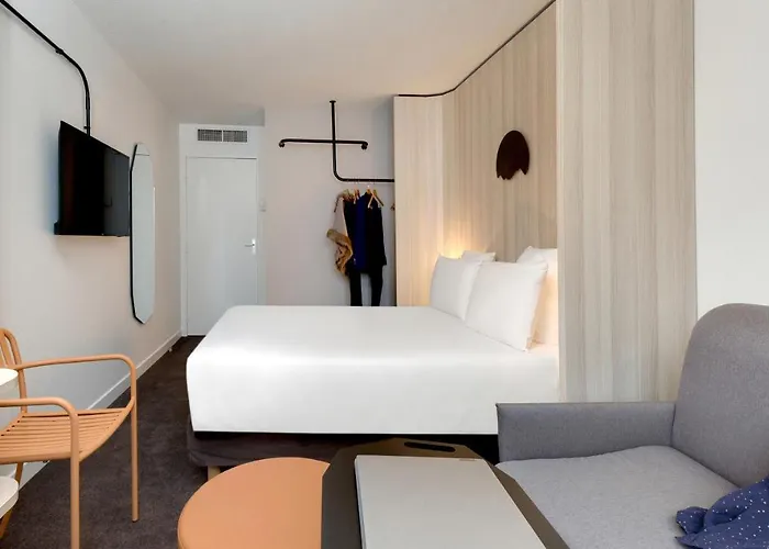 Kyriad Clermont-ferrand-sud - La Pardieu Hotel