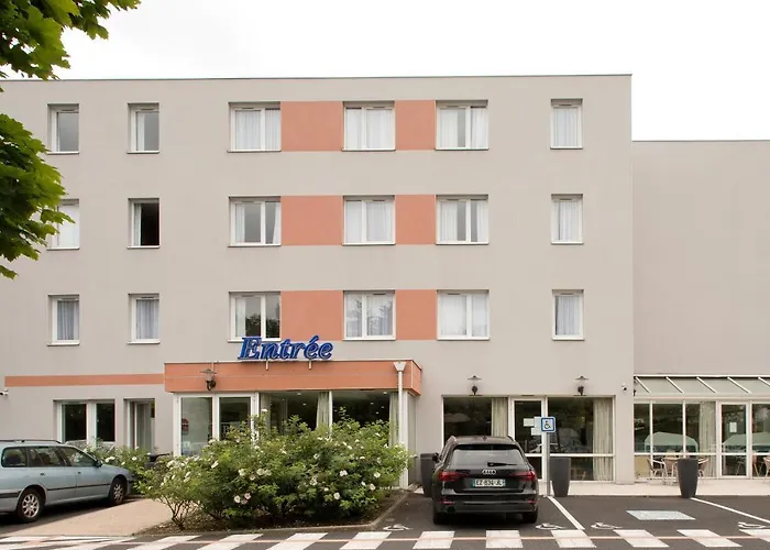 Kyriad Clermont-ferrand-sud - La Pardieu Hotell 3*