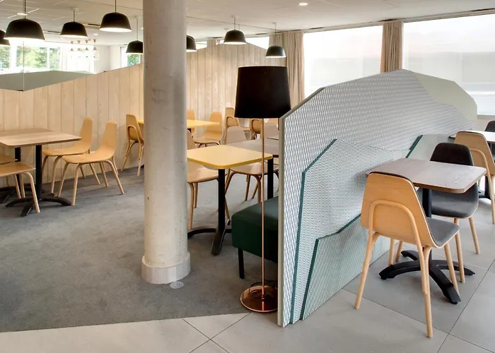 Kyriad Clermont-ferrand-sud - La Pardieu Hotel 3*