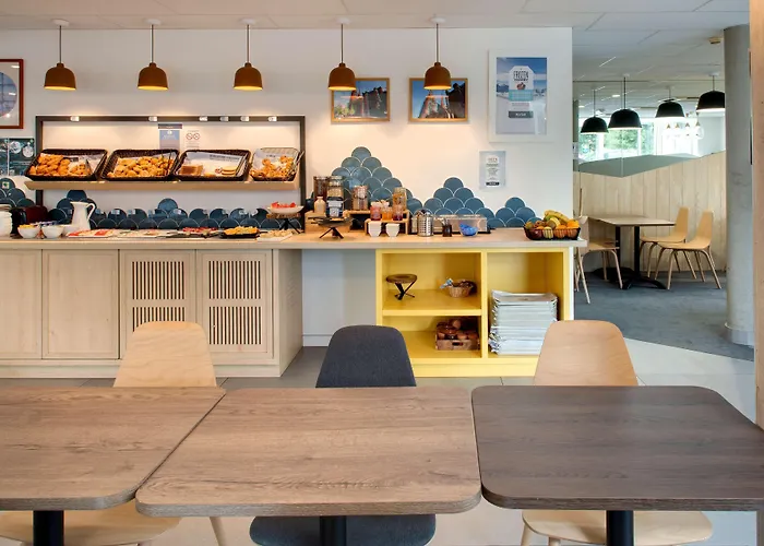 Kyriad Clermont-ferrand-sud - La Pardieu Hotell 3*